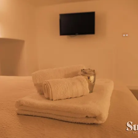 Suite19bari בארי
